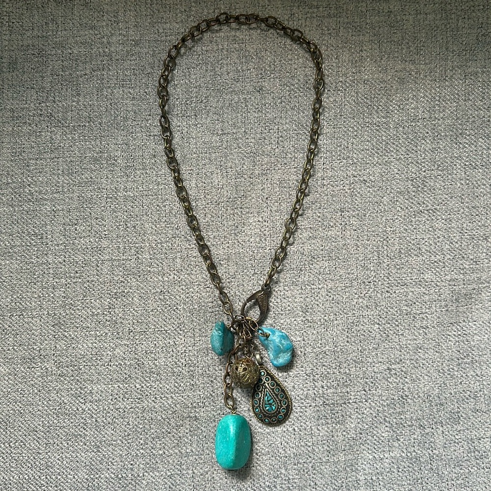 Turquoise and gold necklace